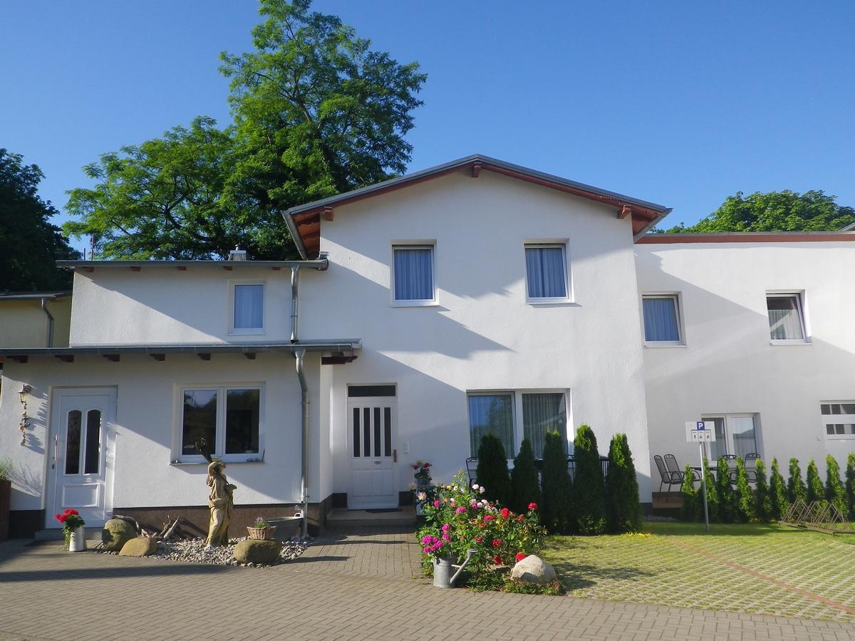 Ferienwohnungen Stranddistel - Apartments Von 30 Bis 75 Qm Zinnowitz Exterior foto